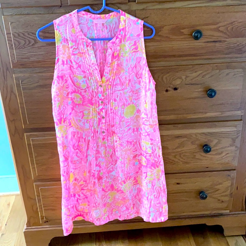 Lilly Pulitzer. Size Medium